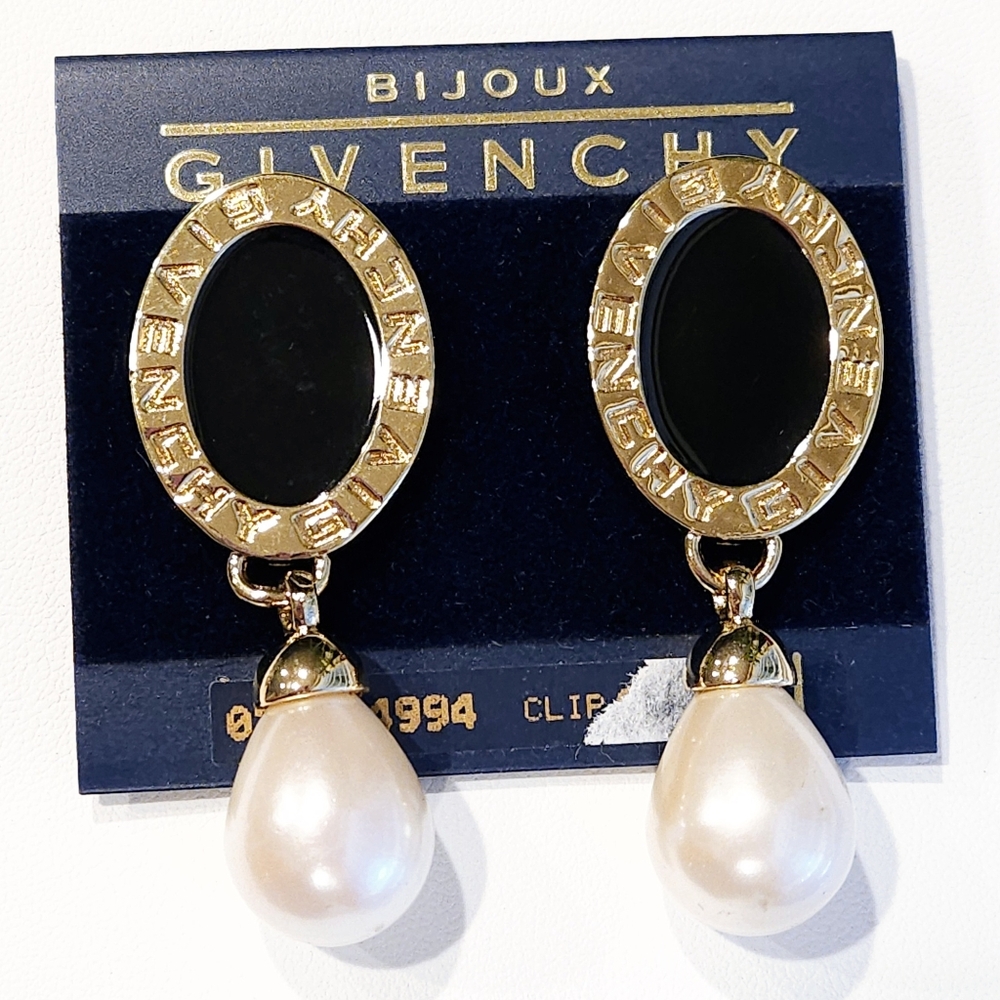 NWT Vintage Givenchy Earrings Logo Statement Chunky Pearl Earrings Clip Ons
